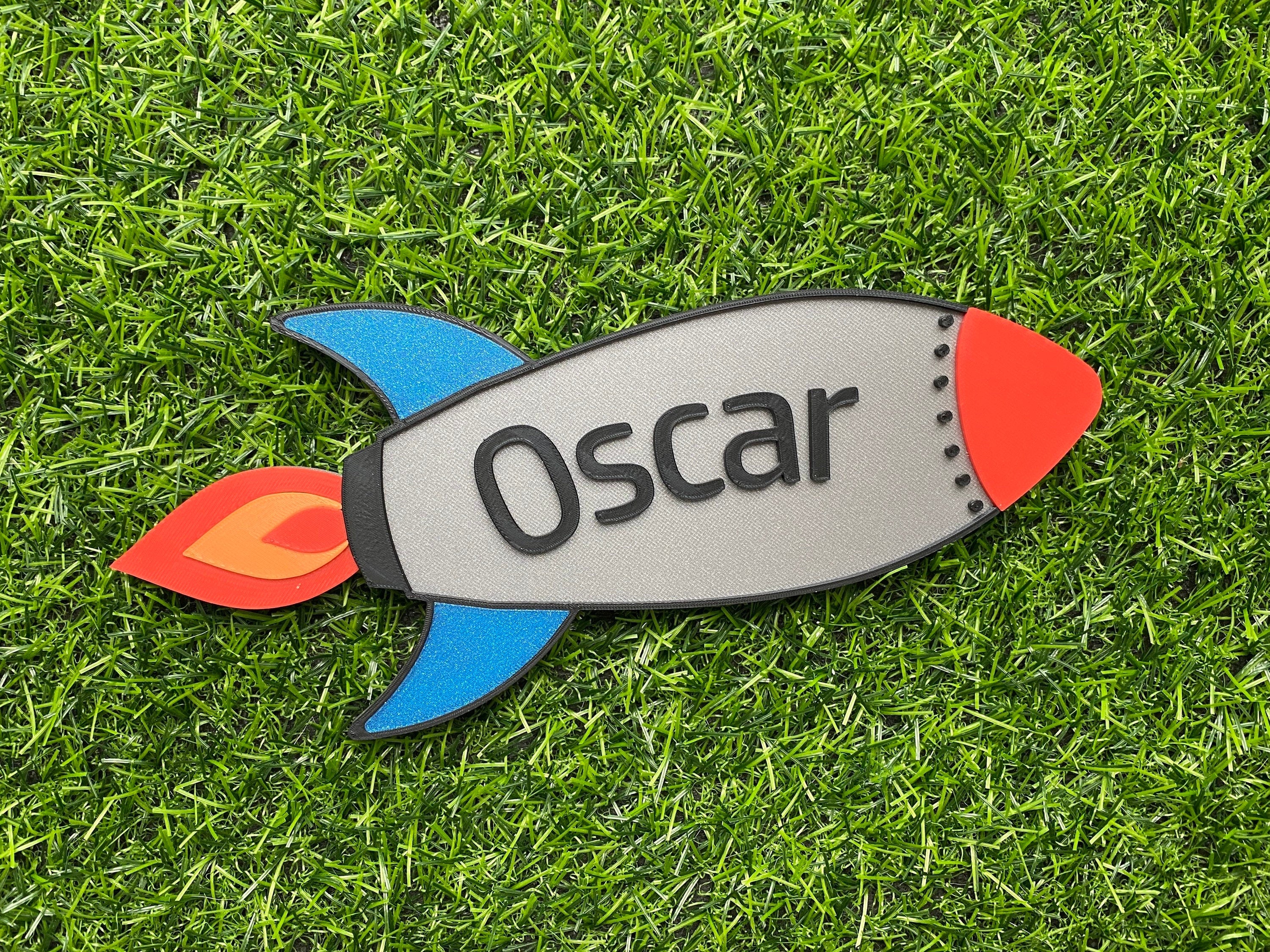 Personalised rocket door sign with the name Oscar